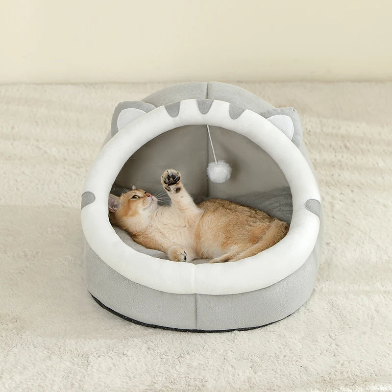 jouet coussin chat gris