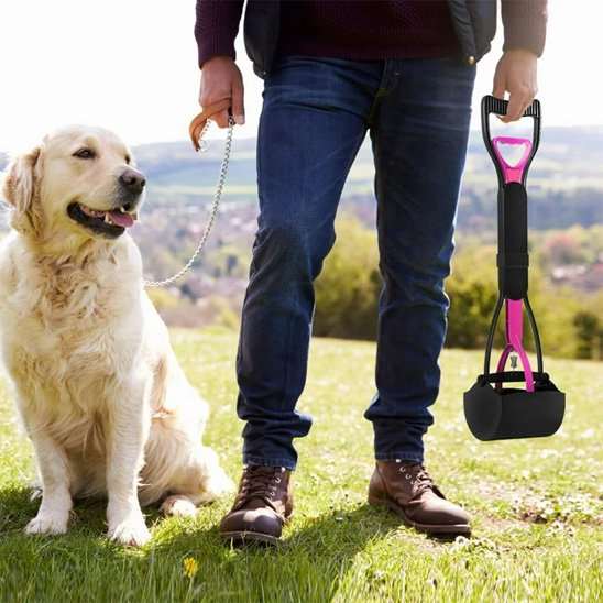 ramasse crottes pour chien rose