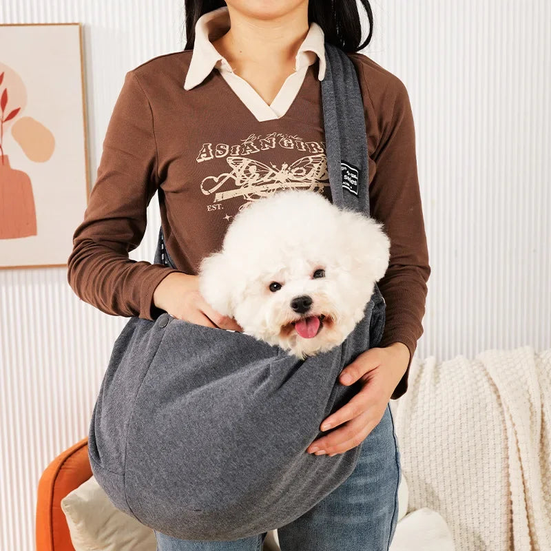 sac a dos chien gris noir