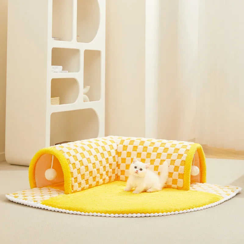 tunnel chat jaune